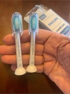 Philips Sonicare C1 SimplyClean Replacement Brush Heads - White and Blue